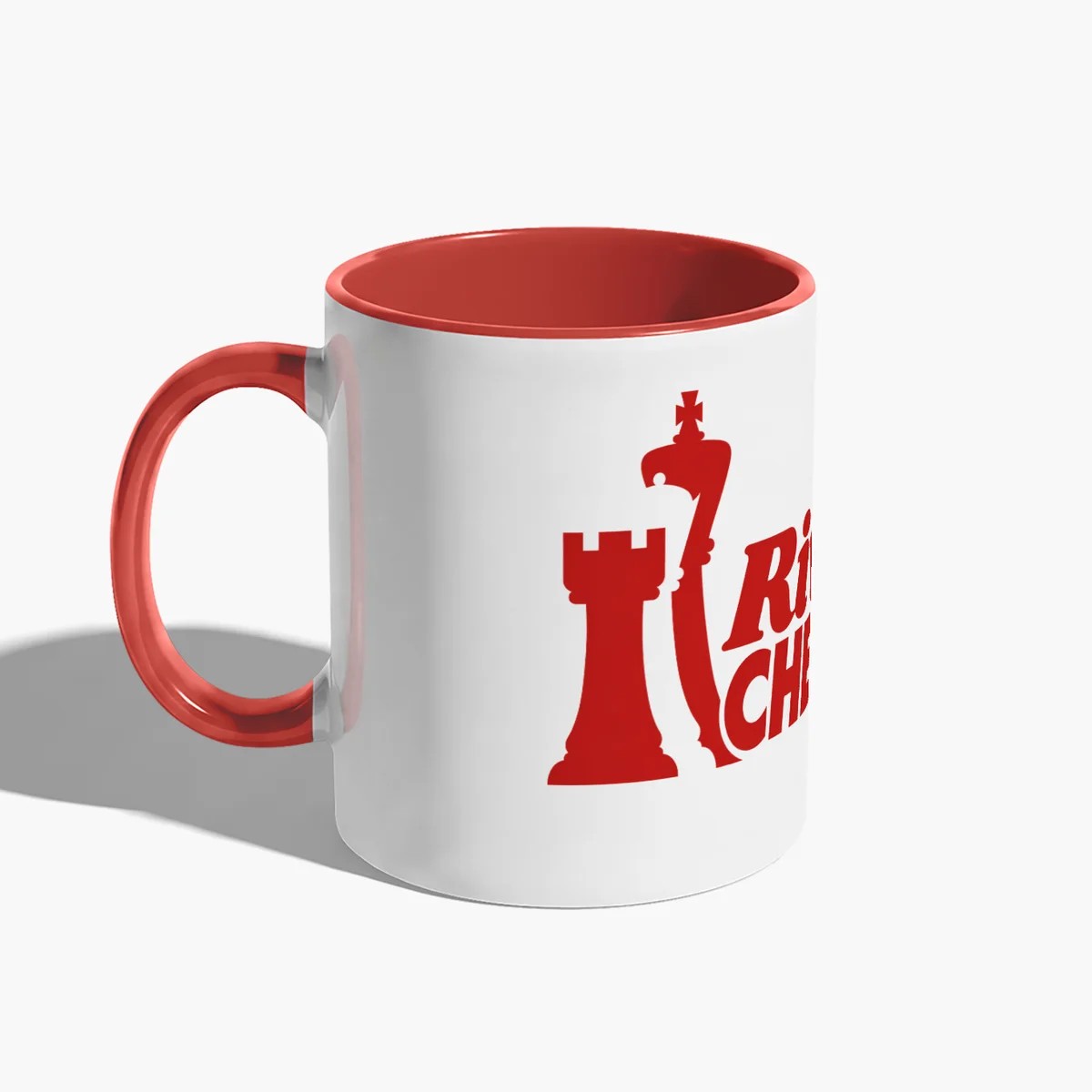 Mug bicolore blanc et rouge au logo du Riviera Chess Club